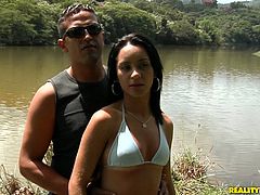 Gorgeous Latina babe with well-matured tits and slim body knows how to appreciate her lover's throbbing dick. Once she starts sucking his tool, she makes him feel like she can't get enough of it.