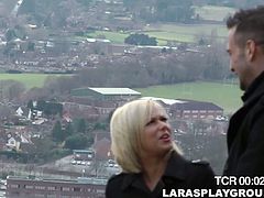 Darkhead MILF offered to the couple to film in a porn movie. They agreed so the group went indoor. Anna joy has got involved in a hot lesbian sex action.