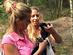 These are voracious bitches who meet a guy in a park. They agree to do porn movie in a threesome so they all go indoor. They all fuck hardcore in a threesome. Awesome Pack of porn studio sex clip.