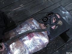 A gorgeous blonde chick gets totally toyed with in this super kinky sex scene of the bdsm kind with nipple torture, check it out!