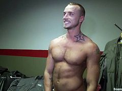 Christian Wilde, Jessie Colter and other poofs are having fun in a basement. Wilde gets bound and hung up and then enjoys having hard pricks in his mouth and tight ass.