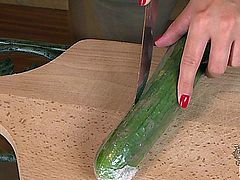 ava-dalush solo cucumber play