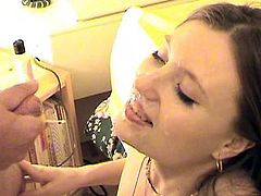 Spicy babe love to feel sperm and piss