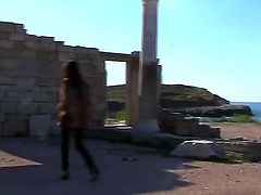 Brunette Aurita and her hot fuck buddy both enjoy blowjob session