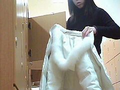 Asian Locker Room Voyeur