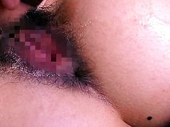 Karin Kikumi milks cum loaded snake of her lover