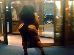 Deelishis and her amazing bubble butt