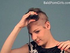 BaldPornGirls.com's shaved slut suck cock