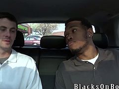 Sean Dean seduces a guy in the street and takes him to his place. The fairy gives a blowjob to the tattooed black hunk and then lets him fuck his asshole from behind.