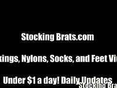 Stocking Brats brings you a hell of a free porn video where you can see how these horny brunette brats lick their feets and provoke while assuming very interesting poses.
