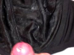 Cum on my mums bra