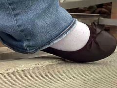 Kat brown flats noise preview