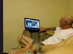 YOUNG STRAIGHT GUY STROKING WITH OLDER GUY