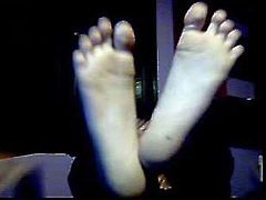 Straight guys feet on webcam #100