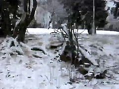 Kinky blowjob and fuck session out in a snowy