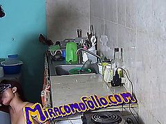 fresamora es follada en la encimera para miracomofollo.com.
