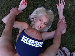 Oldje brings you a hell of a free porn video where you can see how
this sexy blonde gets banged by an older guy hard in the garden while assuming very hot poses.