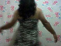 Erika Cdzinha se divertindo sozinha