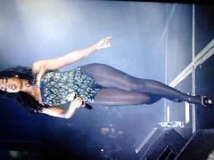 Kelly Rowland tribute