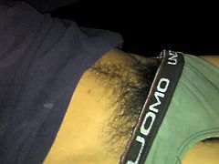 cansado en cama