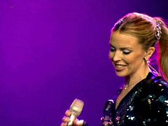 Kylie Minogue - Showgirl