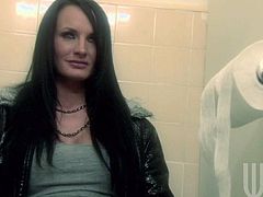 Alektra Blue is a yummy mummy with an enormous cock craving and she uses every possible situation to get laid. Now, its in the public bathroom with a handsome guy