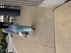 Ghetto loose booty in blue pants