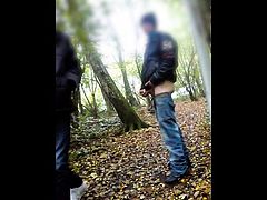 Vreemde man trekt,neukt en spuit in mijn hol.