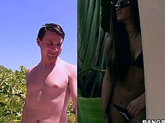 Hot brunette in a bikini, Madelyn Marie is going to suck on that cock of his by the pool. She puts her luscious lips on his cock and the dream cums true