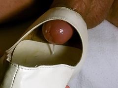 Peeptoes