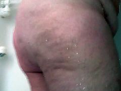 wifes big white ass in the shower