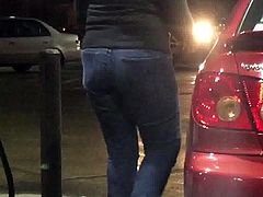 Whooty Pumping gas