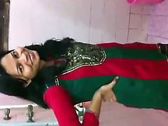 Famous Tamil Girl New Clip Leaked wid Audio Part 2
