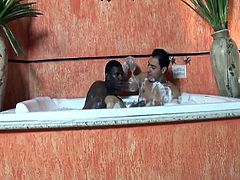 What's the best way to relax after a hard day? Of course, to take a warm and fragrant bath and, if you take a bath with your lover, this guarantees you a pleasant evening, and a hot night. Hunter & Roberto decided to follow exactly this plan. Let's watch