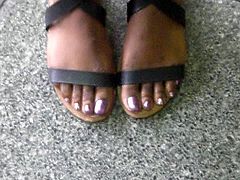 Chanel Purple Toenails