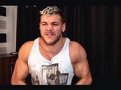 Cocky Muscle Hunk