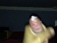Cumming hard :3