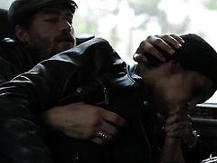 Bonnie Rotten enjoys twat stretching in insane sexaction with hot dude