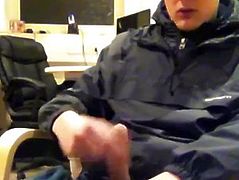 Twink Dilettante Tyler Bolt Beats Off