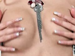 Teen has a nice time toying her vagina