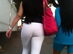 morena gostosona legging branco