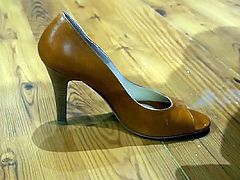 com on siters in law heels