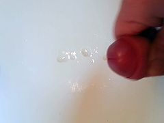 Ejaculation dans le lavabo