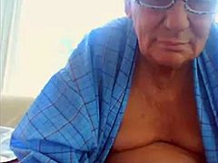 grandpa stroke and suck dildo