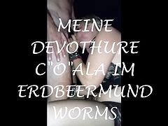 C0ala im ERDBEERMUND WORMS oral gefickt