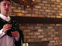 He's not a very good magician, but her is a very good fuck. The only tricks he can do involve showing off his cute muscles, sucking cock and getting drilled in his tight hole. His lover deepthroats him and sucks on his big balls.
