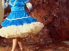 Michelle Olivetti Transvestite jerk sqaure dance&franch maid