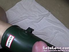 Lelu Love-Wellies Masturbation Cumshot On Boots