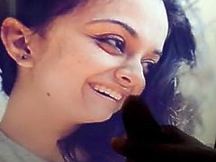 Keerthi suresh mole face on cum