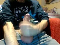 Spanish Str8 Guy with Nice Blast of Cum #21